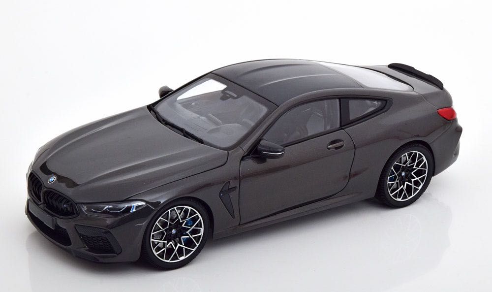 1:18 Minichamps BMW M8 Coupe Competition 2020