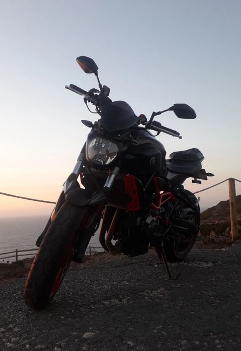 Yamaha MT-07 Moto Cage 2015 - Deslimitada + Extras + Top Case SHAD + Revisão Recente