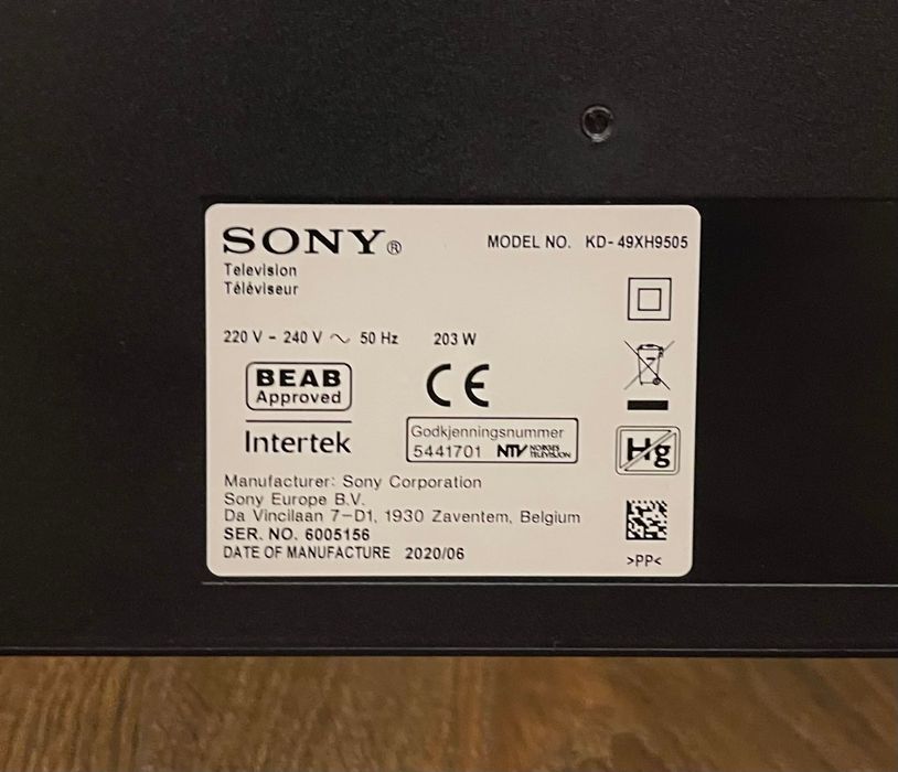 Телевізор Sony KD-49XH9505