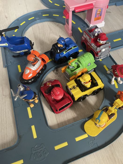 Ogromny zestaw miasto psi patrol pojazdy figurki
