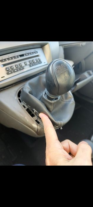 Renault Scenic II 1.5 dCi 2009 com 158000 kms