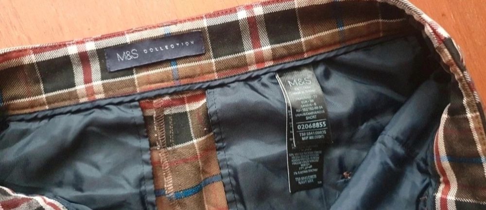 Spodnie w kratę cygaretki M&S rozm. 38