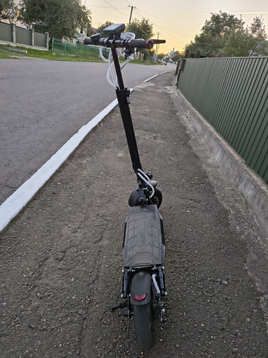 Електросамокат RUPTOR r1 v2