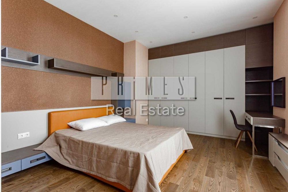 Пропонується до продажу  4-к квартира 119м  у ЖК Новопечерські Липки.