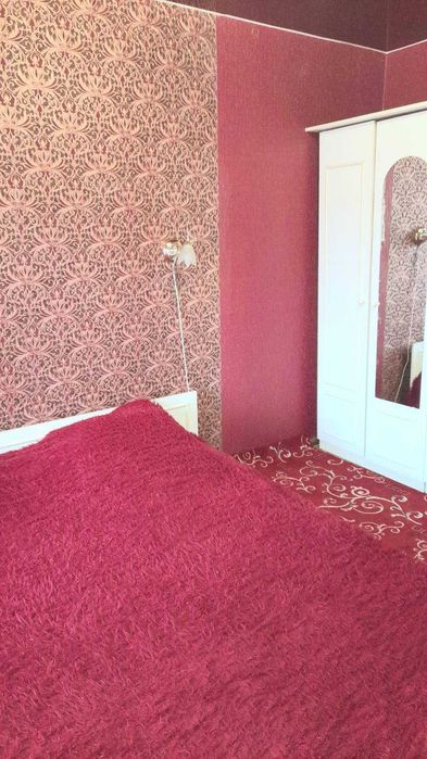 Подобово 2-х кімнатна квартира в центрі Ізюма