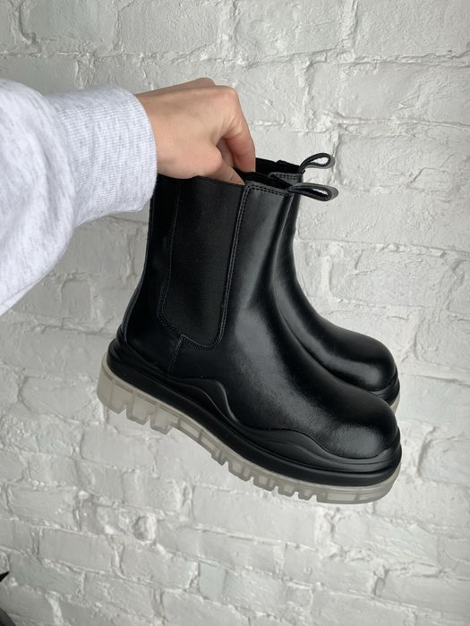 Нові шкіряні Челсі, чоботи, черевики