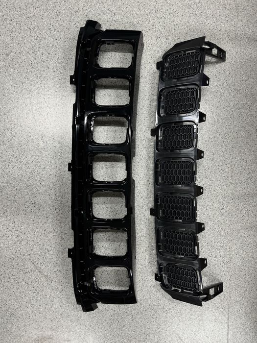 Решетка Jeep Compass 2018 глянцевая основа