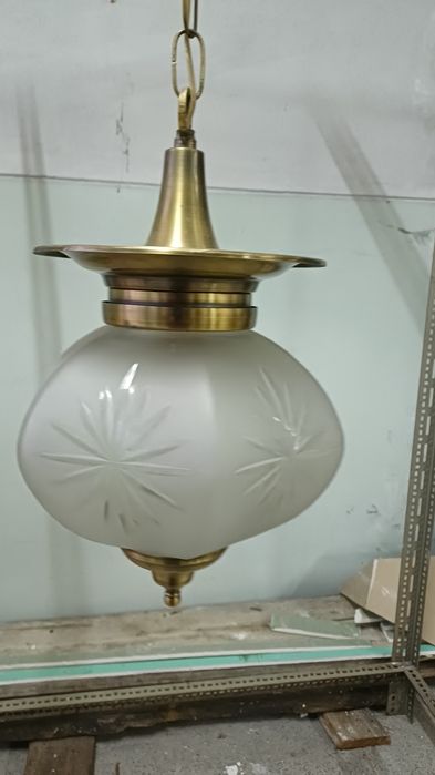 Candeeiro de teto clássico