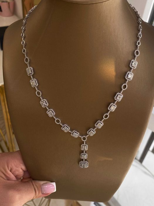Kolia z diamentami Infinity 4.56 CT
