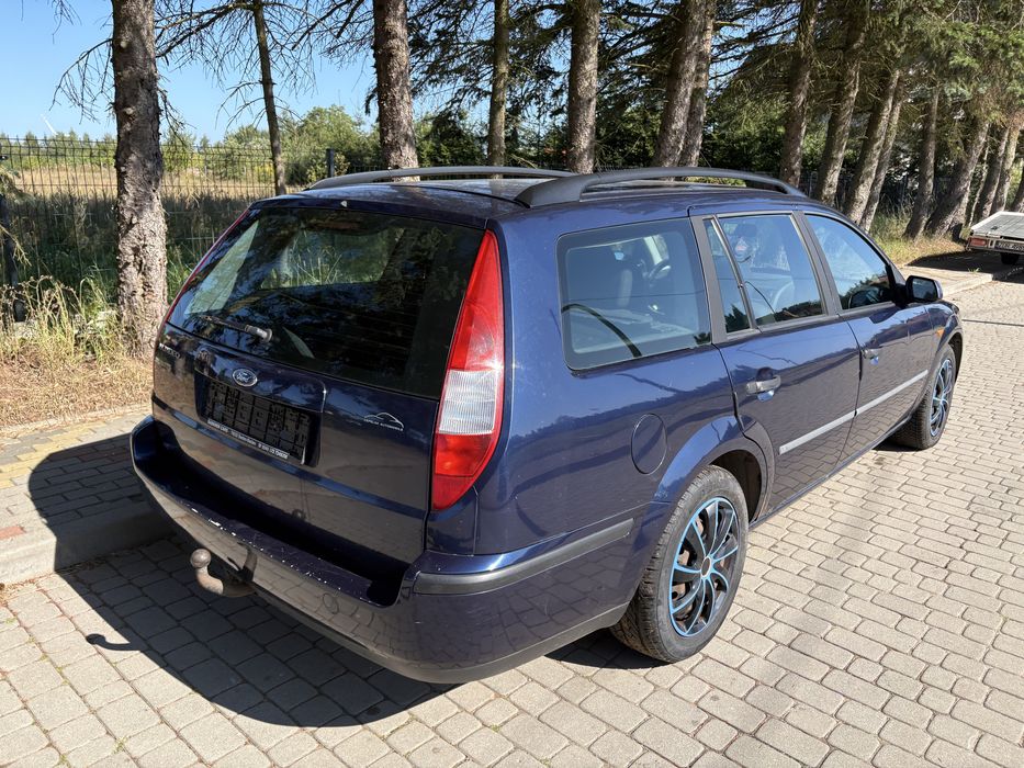 Ford mondeo 1.8 bezyna  z niemiec 2003r.