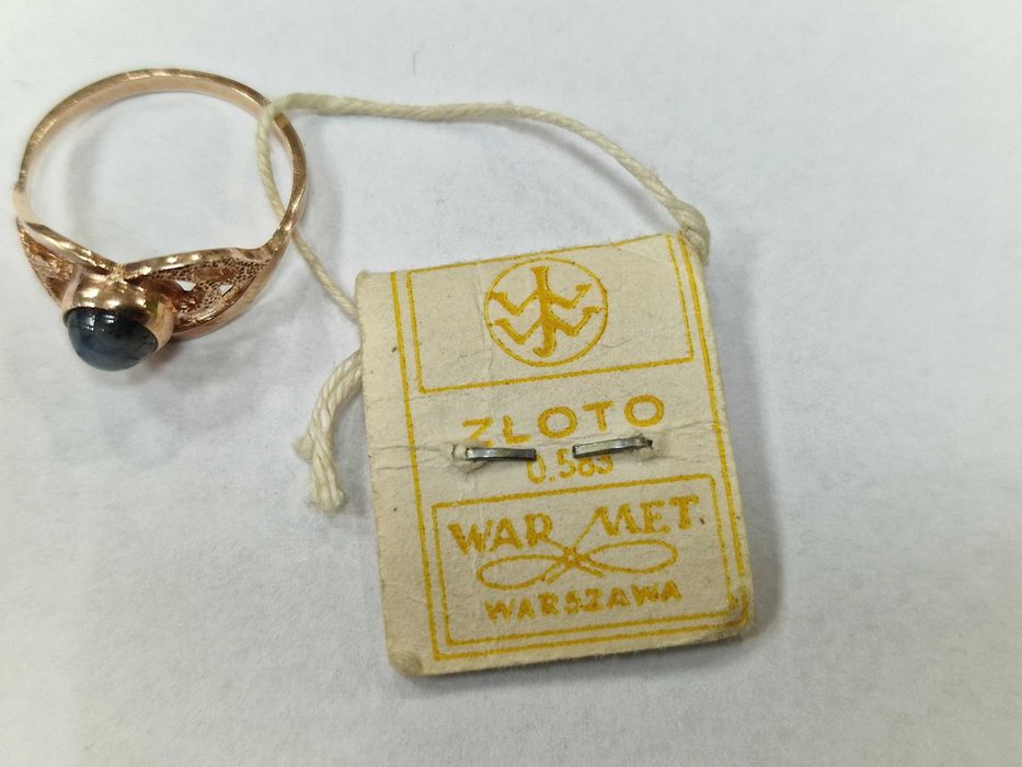 WARMET! JANTAR SOPOT! Złoty pierścionek/ 585/ 2.35 gram/ R12/ METKA