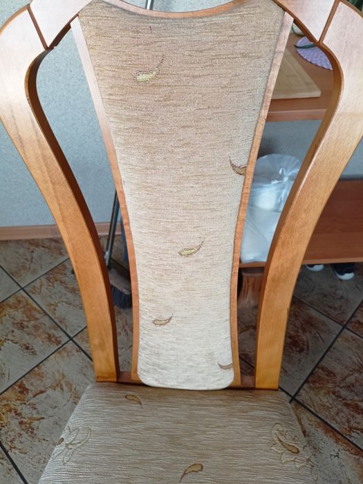 Krzesła drewniane tapicerowane 6 sztuk