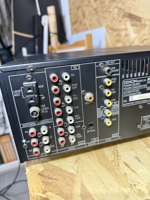 Amplificador Denon AVR-1601