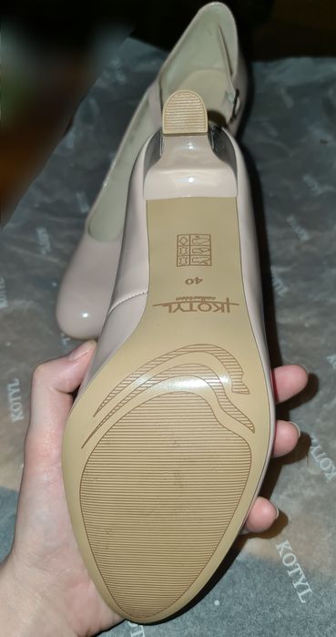 Buty damskie Kotyl 40 różowe (skóra naturalna)