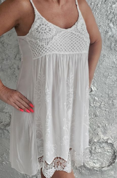 Liu Jo sukienka hafty biała roz L