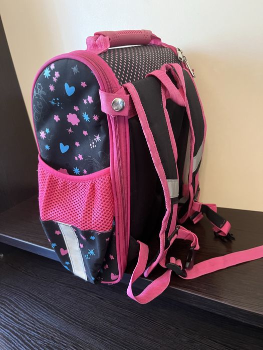 Портфель для школи