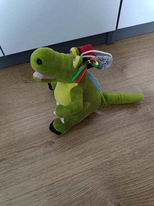 Pluszak Smok w czapce krakowskiej