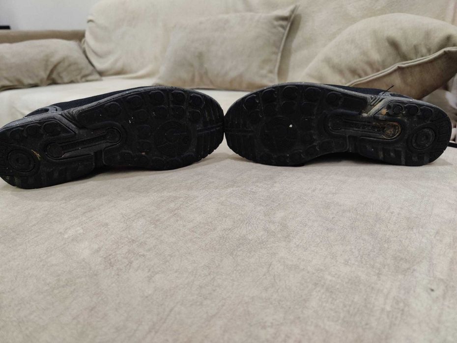 Sapatilhas ZX FLUX tam. 42 em excelente estado