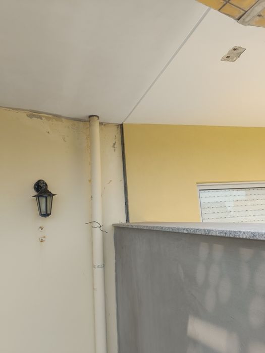 Pia em pedra de mármore