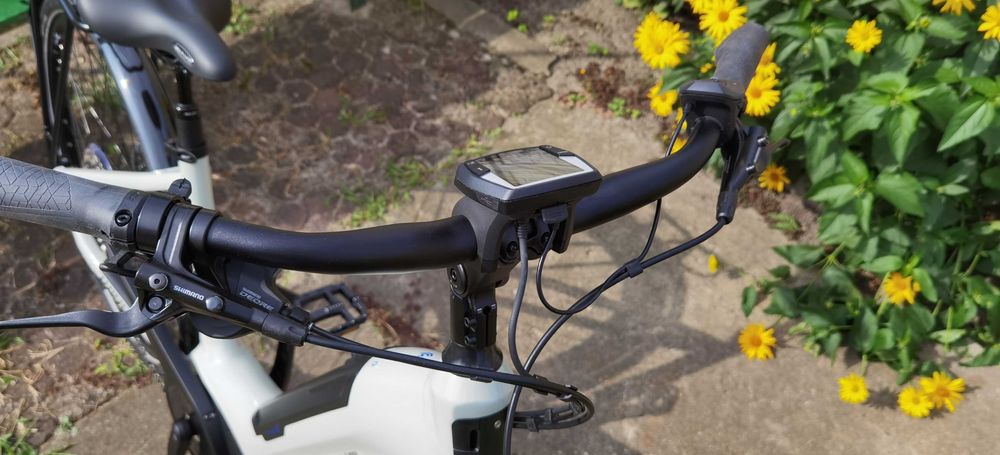 Rower E-bike Elektryczny trekkingowy Winora Tria 10 BOSCH 500Wh D46