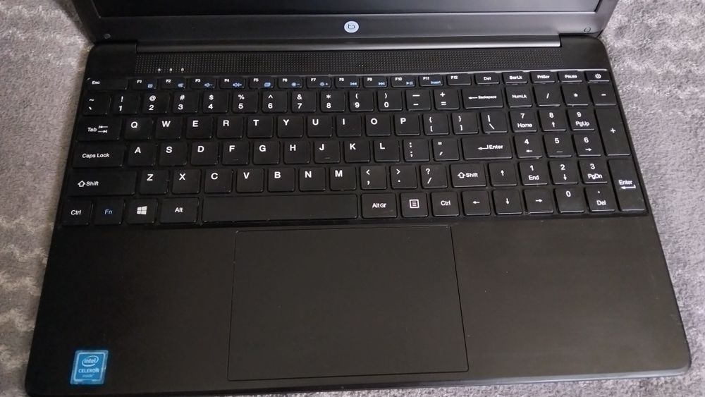 Laptop Zin 4 15.6 FHD
