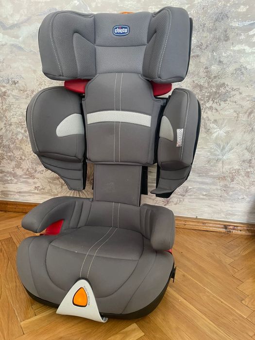 Автомобільне крісло Chicco KidFit