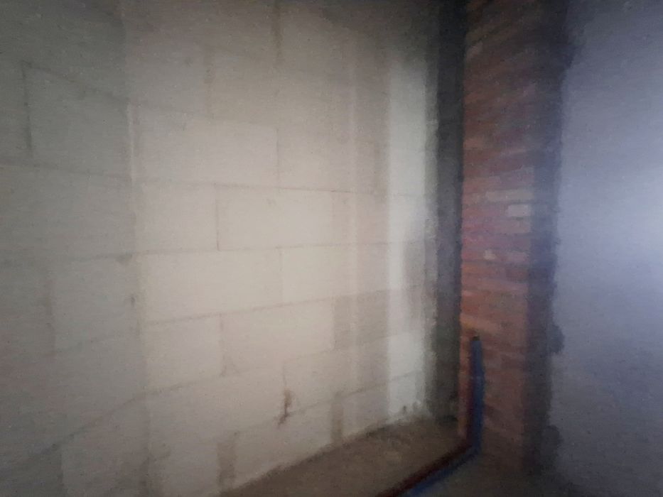 Квартира біля метро . Шикарна пропозиція під Інвестицію .