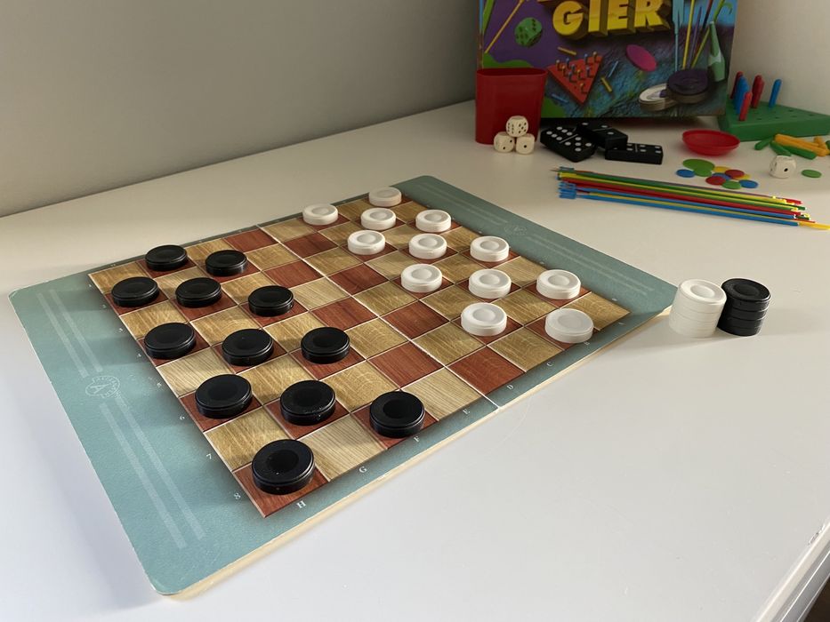 Gra planszowa - 25 gier