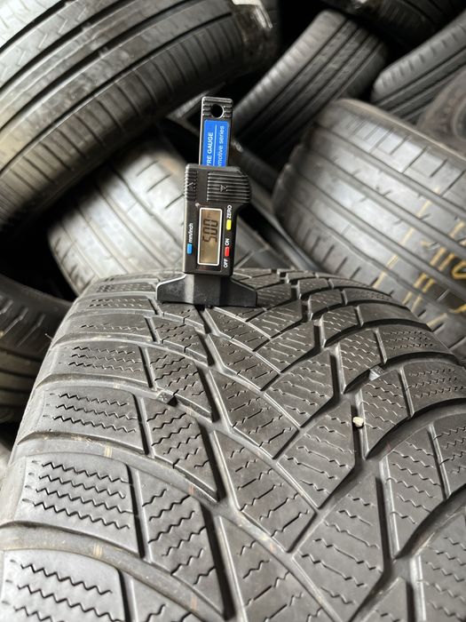 245/45 R20 2 шт. Bridgestone Blizzak LM001