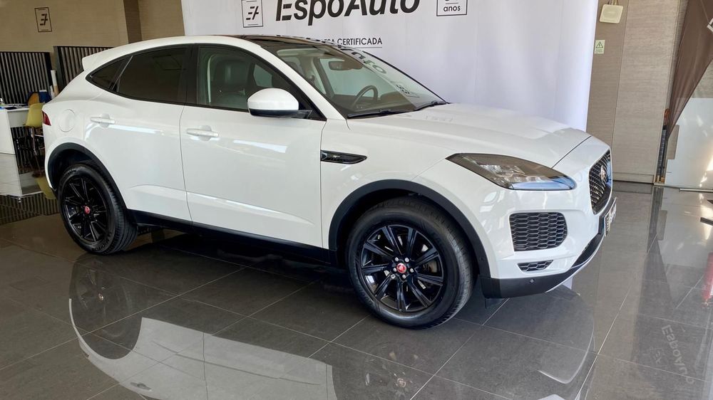 Jaguar E-Pace 2.0 i4D R-Dynamic S528028420382412807