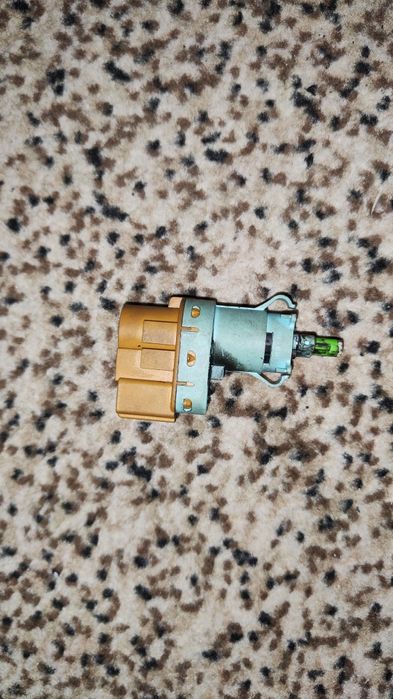 Датчик фари стоп вогнів Jeep