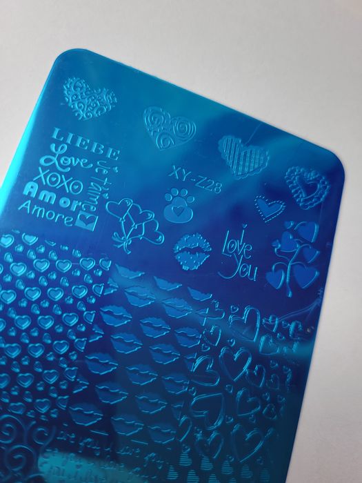 Blaszka płytka do paznokci stempli walentynki serca live kiss usta