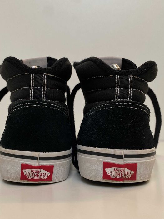 Vans Black/White T36
