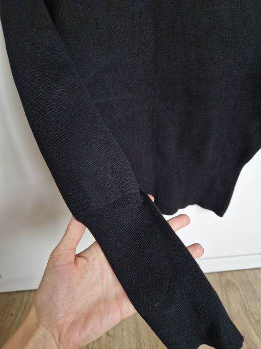 Czarny sweter XS