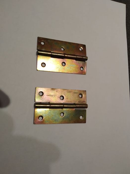 Zawias, szafka skrzynka