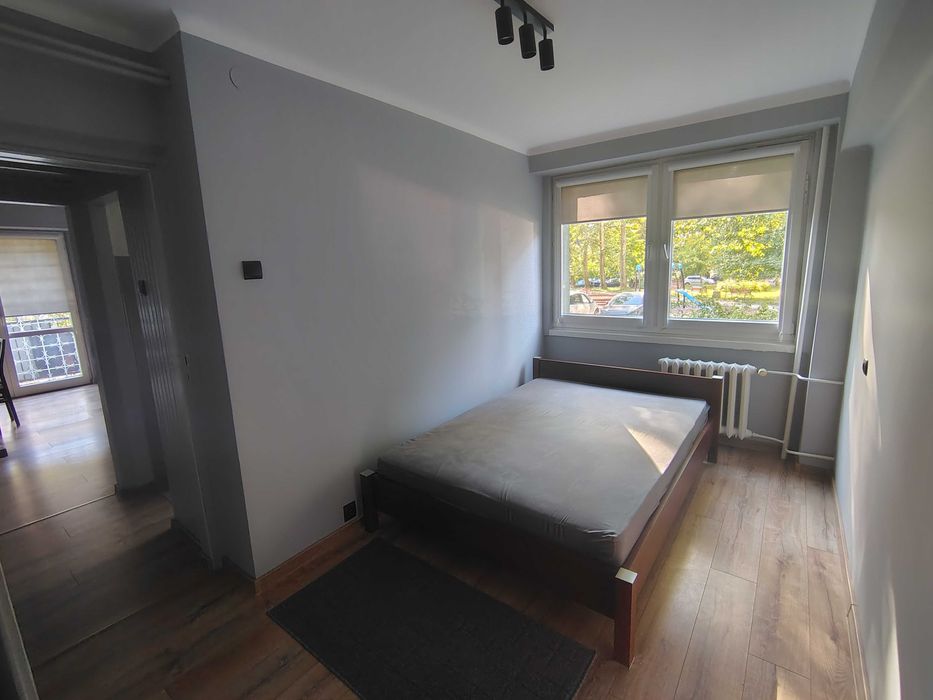 2 pokojowe mieszkanie do wynajęcia -Tysiąclecie. Odnowione - Parter - Ciche - Duży balkon.