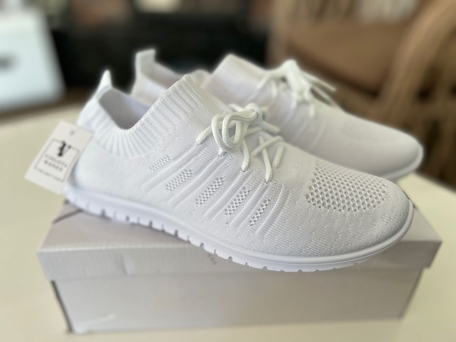 Жіночі кросівки Skechers 36,37,38,39,40