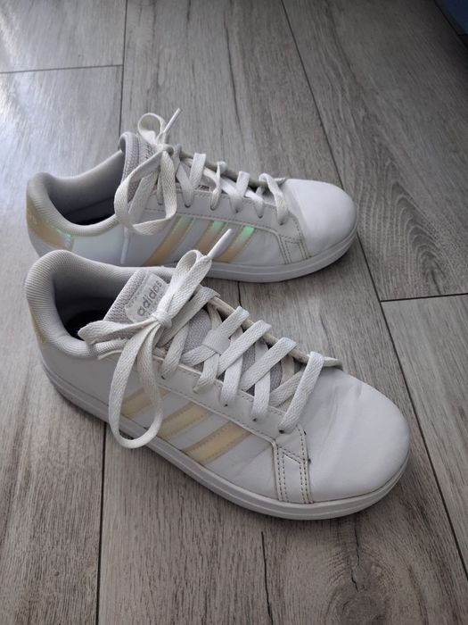 Adidasy, buty sportowe rozm.33,5