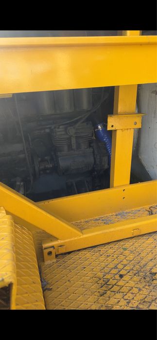 Навнтажувач ковшовий 3.2 м куб