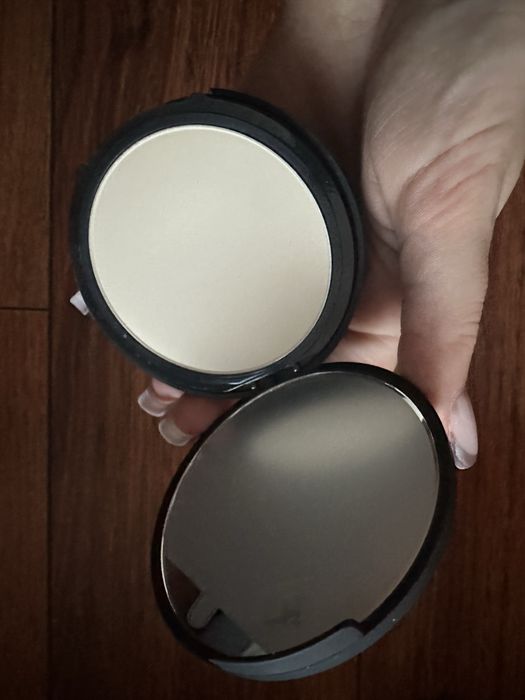 Puder It bye bye pores transparentny puder it cosmetics bye bye pores