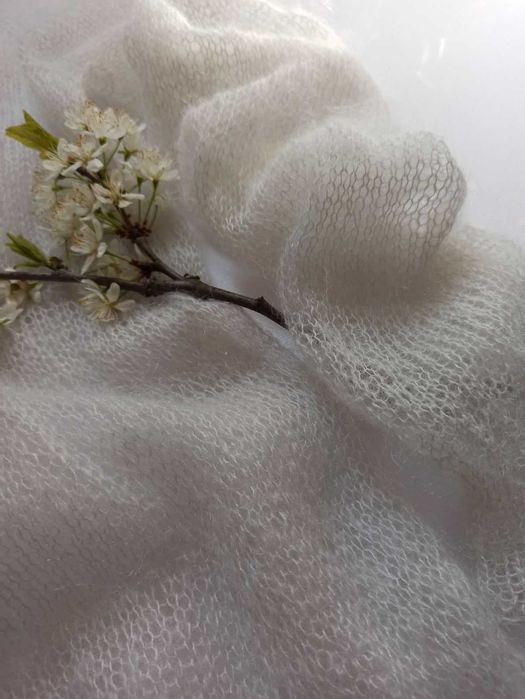 Мохеровий светр павутинка