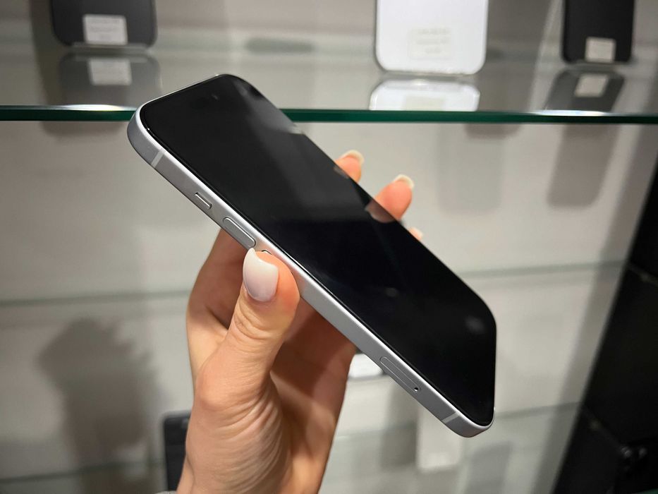 iPhone 15 128 gb Neverlock / від Магазину + Гарантія / Обмін