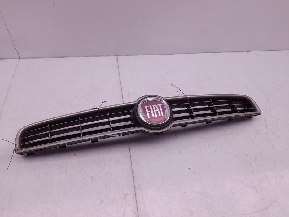 Grelha frente FIAT Bravo II (198_)