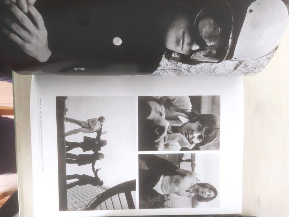 Revista "100 Fotos de Don McCullin" dos Repórteres Sem Fronte