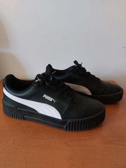 Calçado de senhora tamanho 37