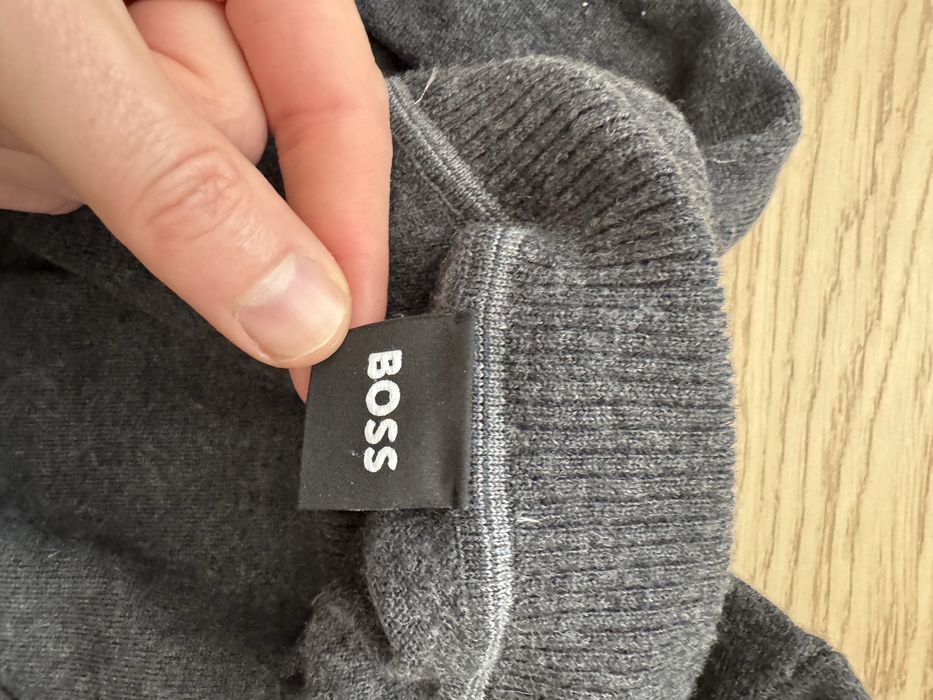 Гольф водолазка Boss нові колекції