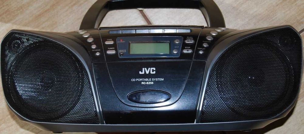 Radioodtwarzacz CD MP3 JVC RC-E255