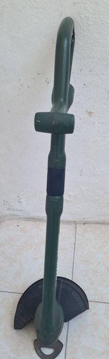 Máquina de jardinagem da Black & Decker