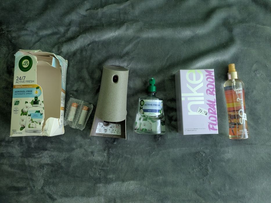 Nike Floral Bloom, Venice kiss, Air Wick