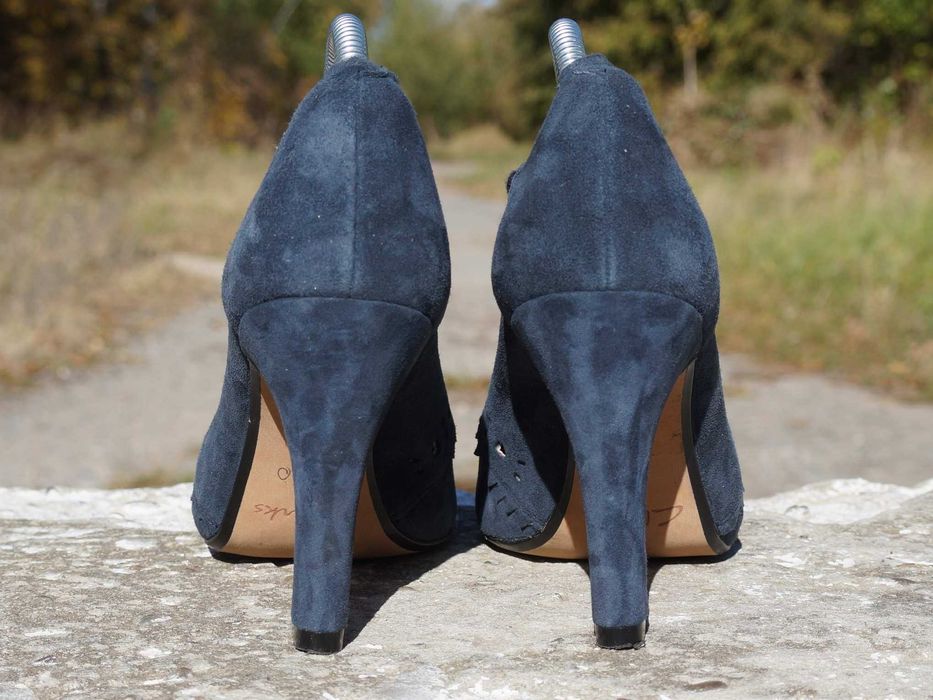 Замшеві черевики, ботінки Clarks softwear